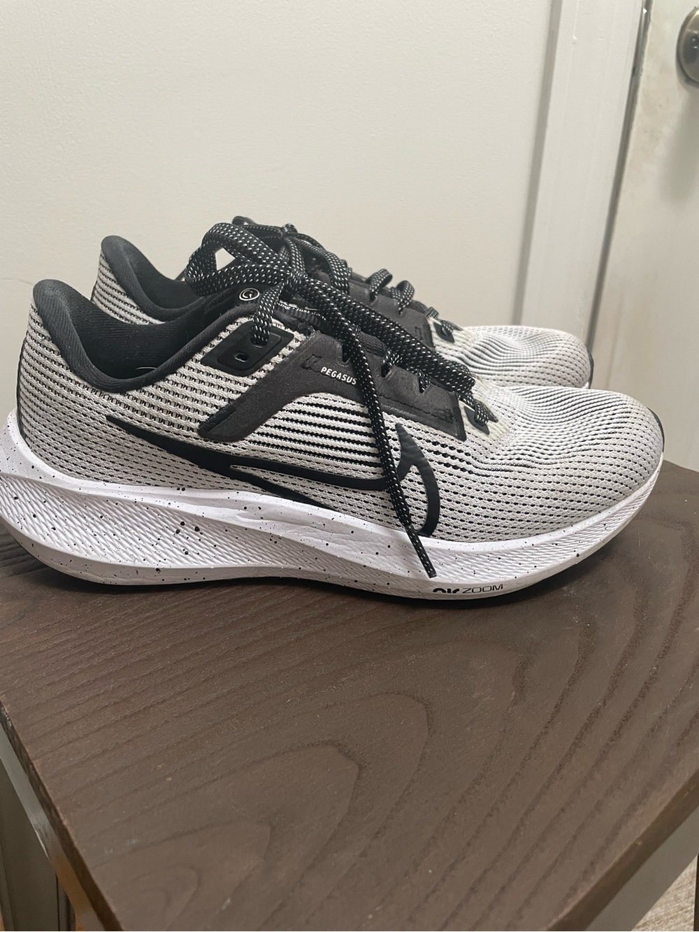 Nike pegasus 40 air zoom sneakers